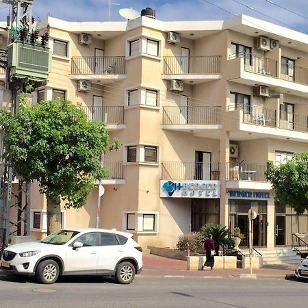 Berger Hotel Тверия Экстерьер фото