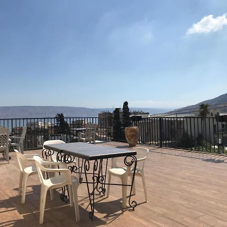 Berger Hotel Тверия Экстерьер фото