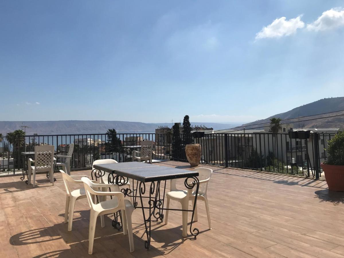 Berger Hotel Тверия Экстерьер фото